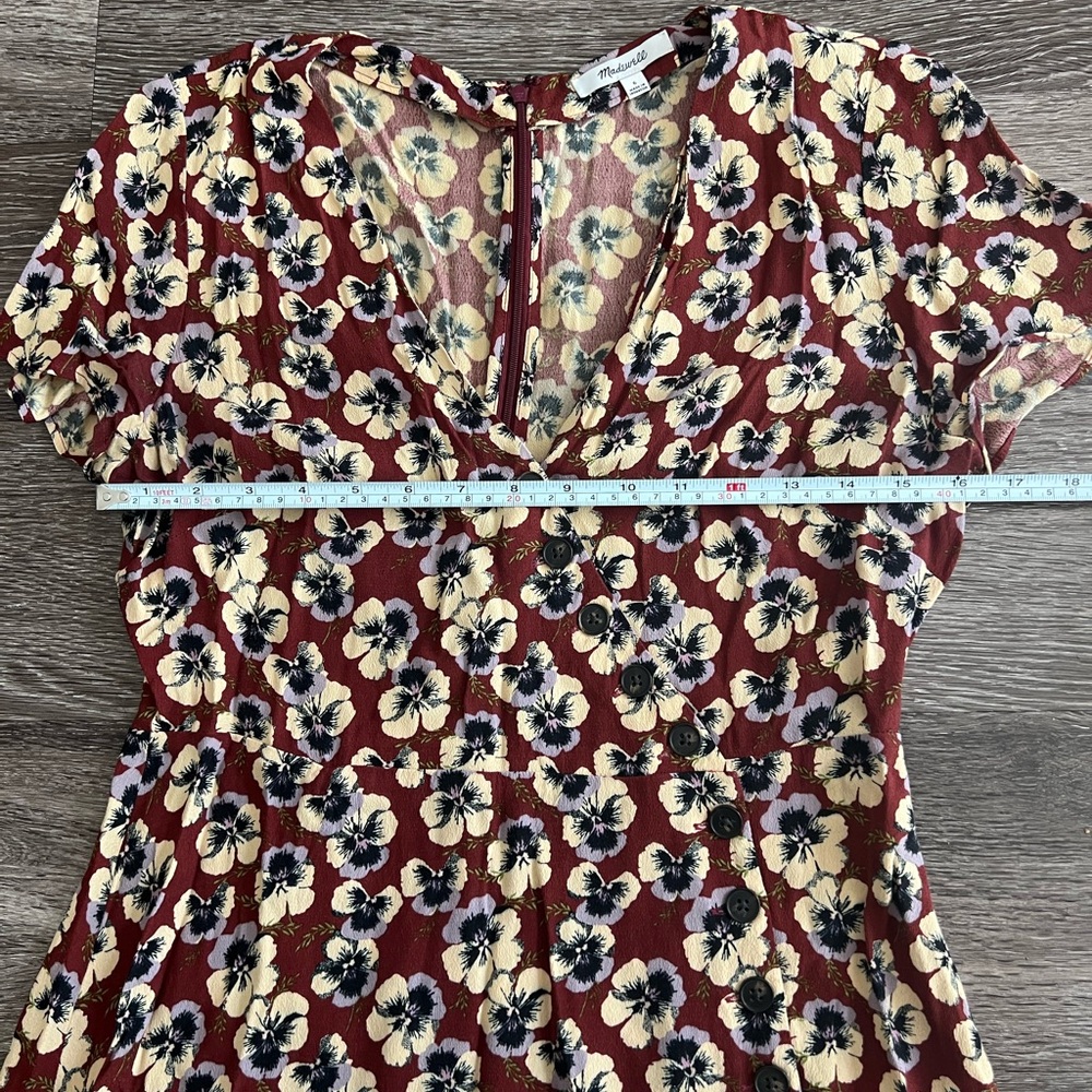 Madewell button wrap dress in viola floral - Picture 8 of 12